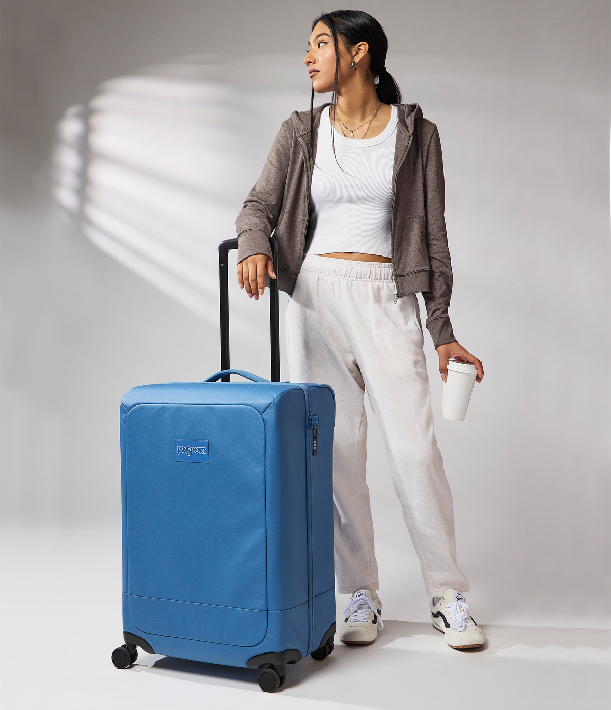 good-latitude-26-checked-u8 JS0A8E8CEW5-MODEL.png